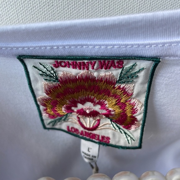 Johnny Was Women’s V-Neck White T-Shirt | Large - Picture 3 of 9
